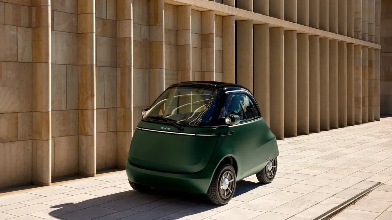 Microlino Türkiye pazarına ayak bastı! Kendisi küçük, fiyatı büyük elektrikli araç