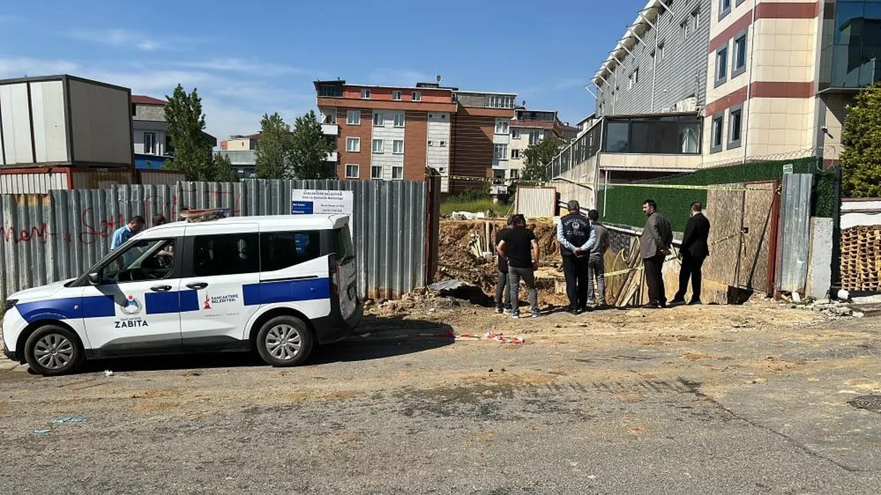 Sancaktepe'de inşaat alanında göçük! Enkaz altında kaldılar