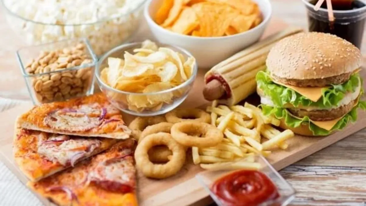 Sigaradan bile daha zararlı! Gençlerde görülen sağlık sorunlarının ana kaynağı