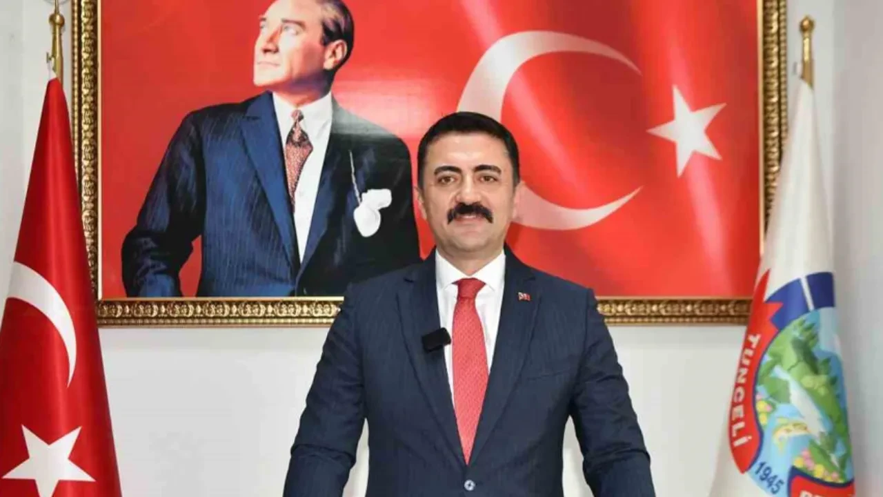 Tunceli Valisi Bülent Tekbıyıkoğlu merkeze çekildi