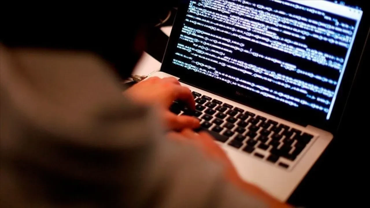 25 internet sitesine kapatma talebi! Yasal işlem başlatıldı!