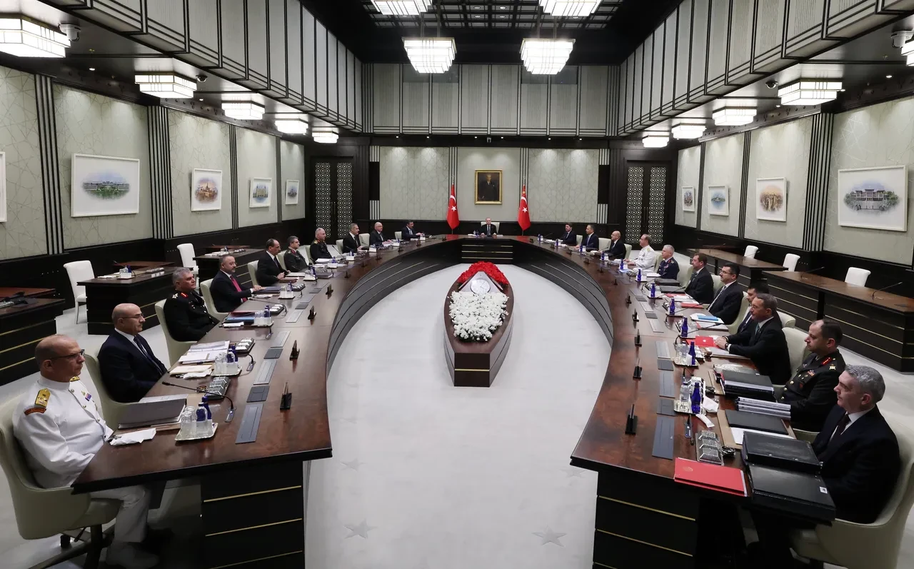 Beştepe'de kritik MGK: 8 maddelik açıklamada 'Terörsüz Türkiye' vurgusu