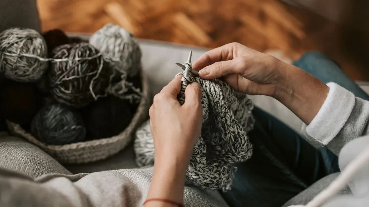 Ev hanımlarına iş fırsatı! Evden çıkmadan aylık 10 bin TL para kazanma yöntemi