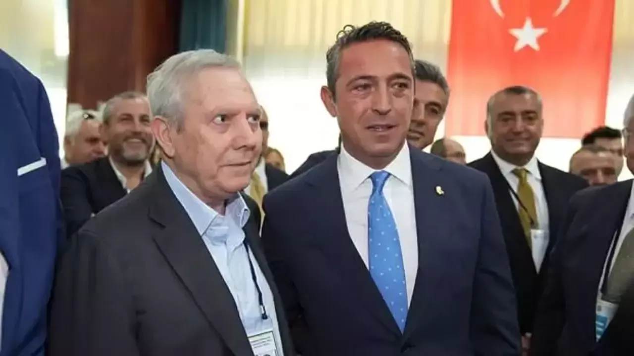 Fenerbahçe'de kritik zirve: Ali Koç ile Aziz Yıldırım bir araya geldi
