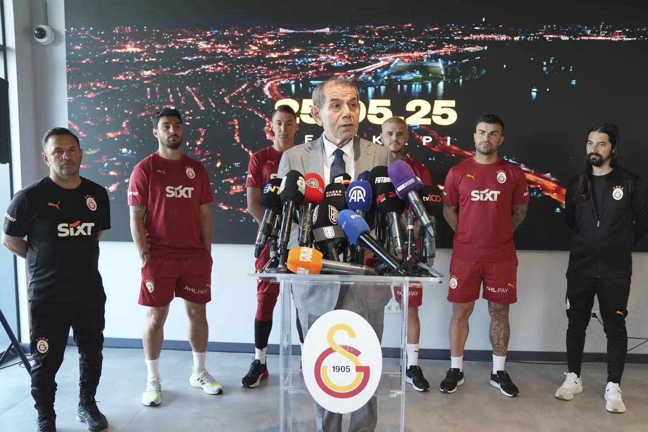 Fernando Muslera'dan Fenerbahçe'ye olay gönderme! 'Yıldız' oyuncunun sözleri sosyal medyayı salladı