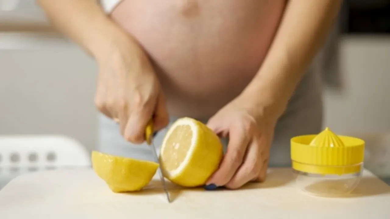 Hamileler limonlu su içebilir mi, zararlı mı? Gebelikte limonlu su ne kadar tüketilmeli?