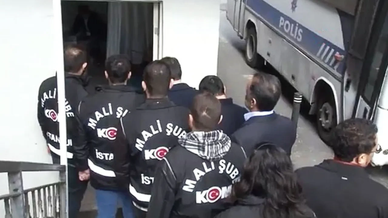 İBB'ye 3. dalga operasyon: 13 kişi tutuklandı