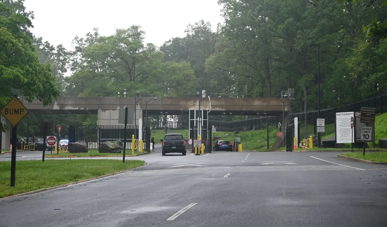 İsrailli diplomat saldırısının ardından ABD alarmda: CIA binası önünde hareketli anlar