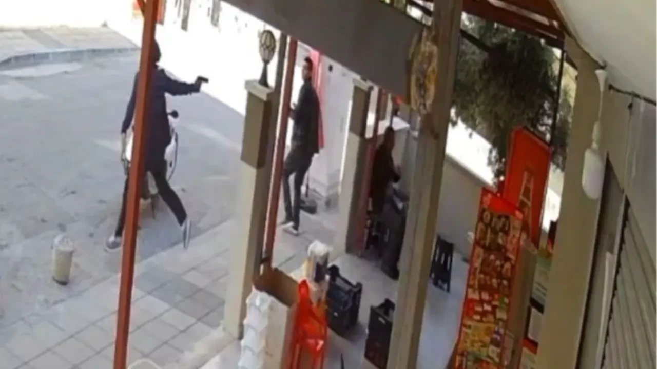 Kız meselesi yüzünden canından oluyordu! Bir anda gelip kurşun yağdırdı