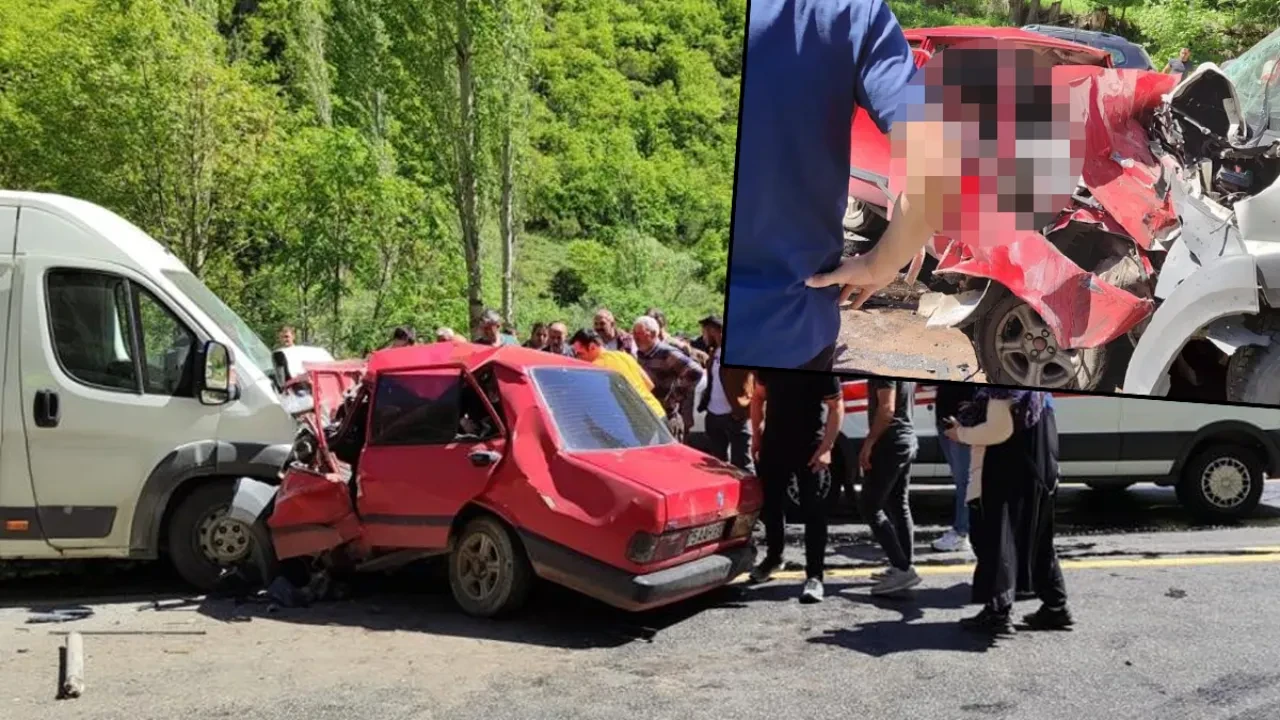 Minibüse çarpan Tofaş hurdaya döndü! Ölü ve yaralı var