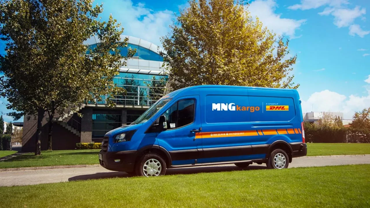 MNG kargo tarih oluyor! Tabelalar değişmeye başladı