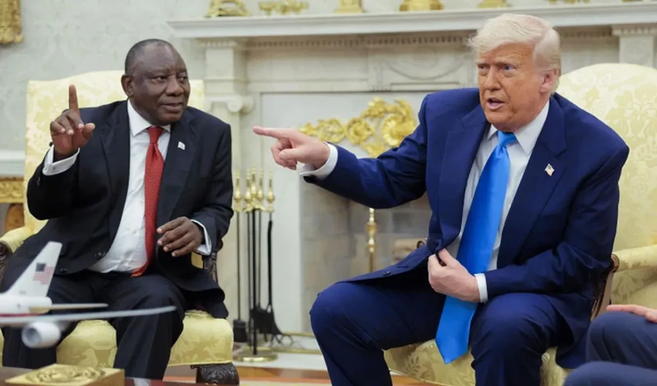 Oval Ofis'te dünyayla paylaştı! Trump'ın 'beyaz çiftçiler öldürüldü' iddiası yalan çıktı