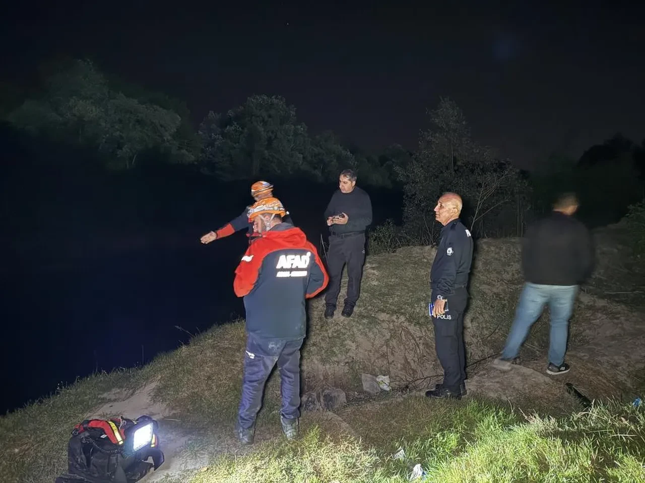 Sakarya'da sır dolu kayboluş: Çırpınışları görüldü, ekipler harekete geçti