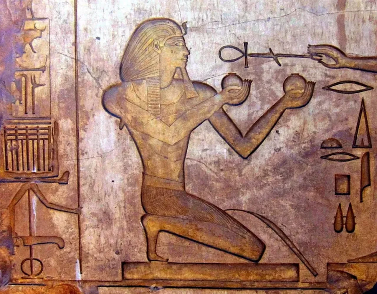 100 yıldır aranıyordu! Kayıp Mısır firavunun mezarı nihayet bulundu