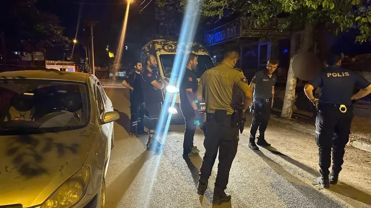 Adıyaman’da araçta baygın bulunan iki kişi alkol komasına girdi