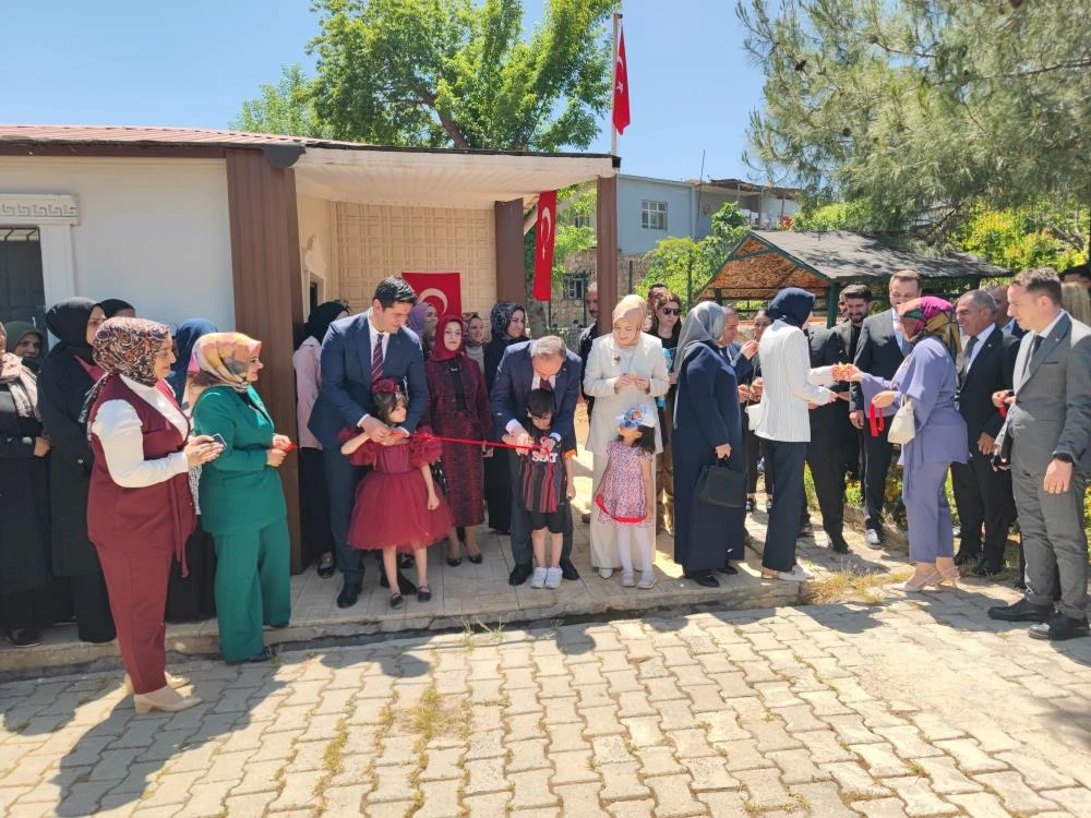 Siirt Eruh’ta kadın taziye evi açıldı