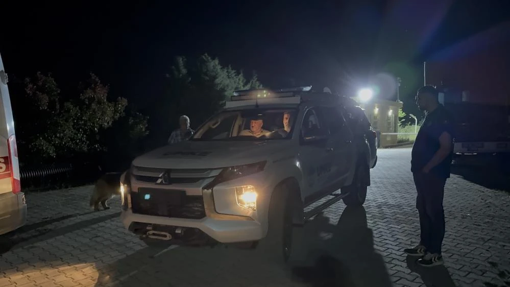 Gebze'de kuyuda mahsur kalan 3 kişi için nefes kesen kurtarma operasyonu