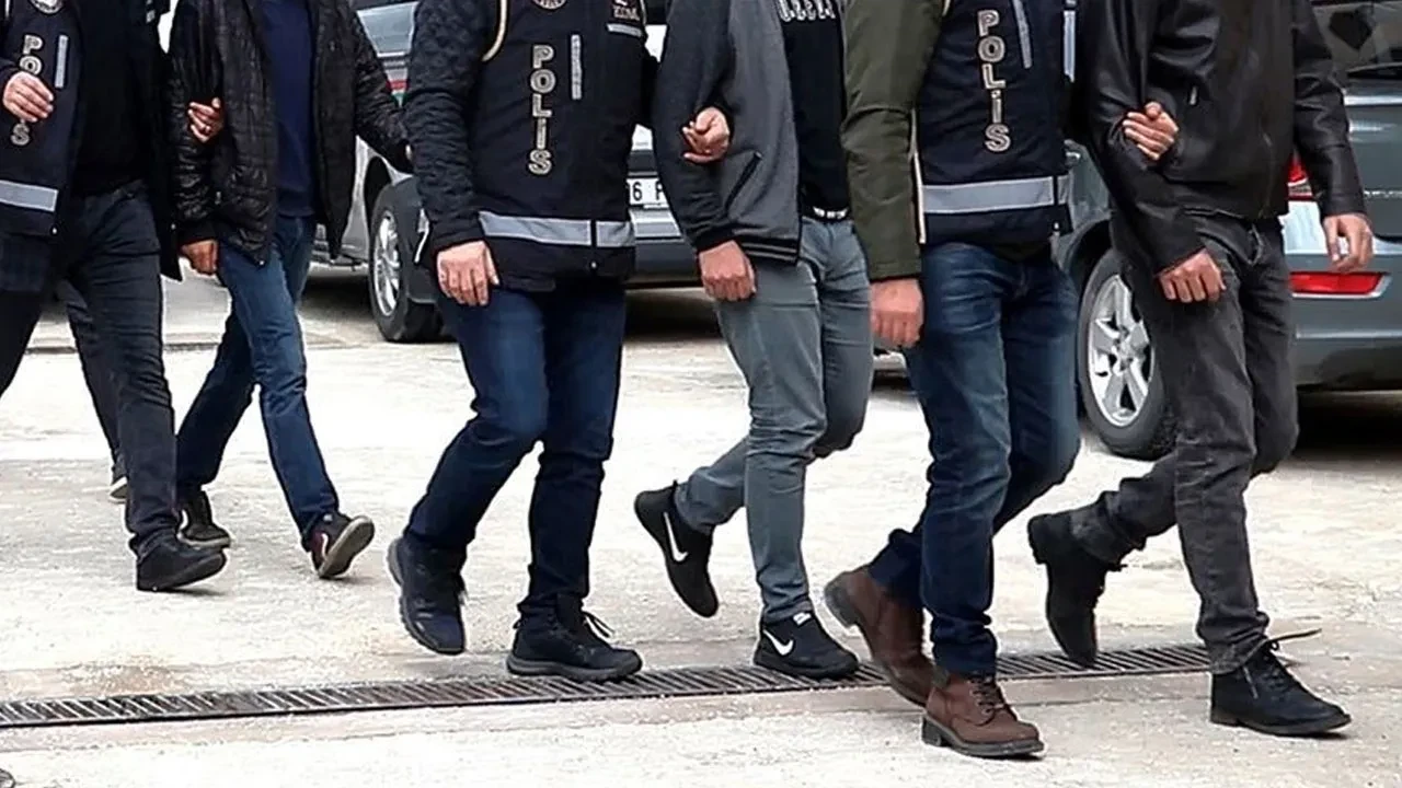 İstanbul'da uyuşturucu operasyonu: 30 tutuklama