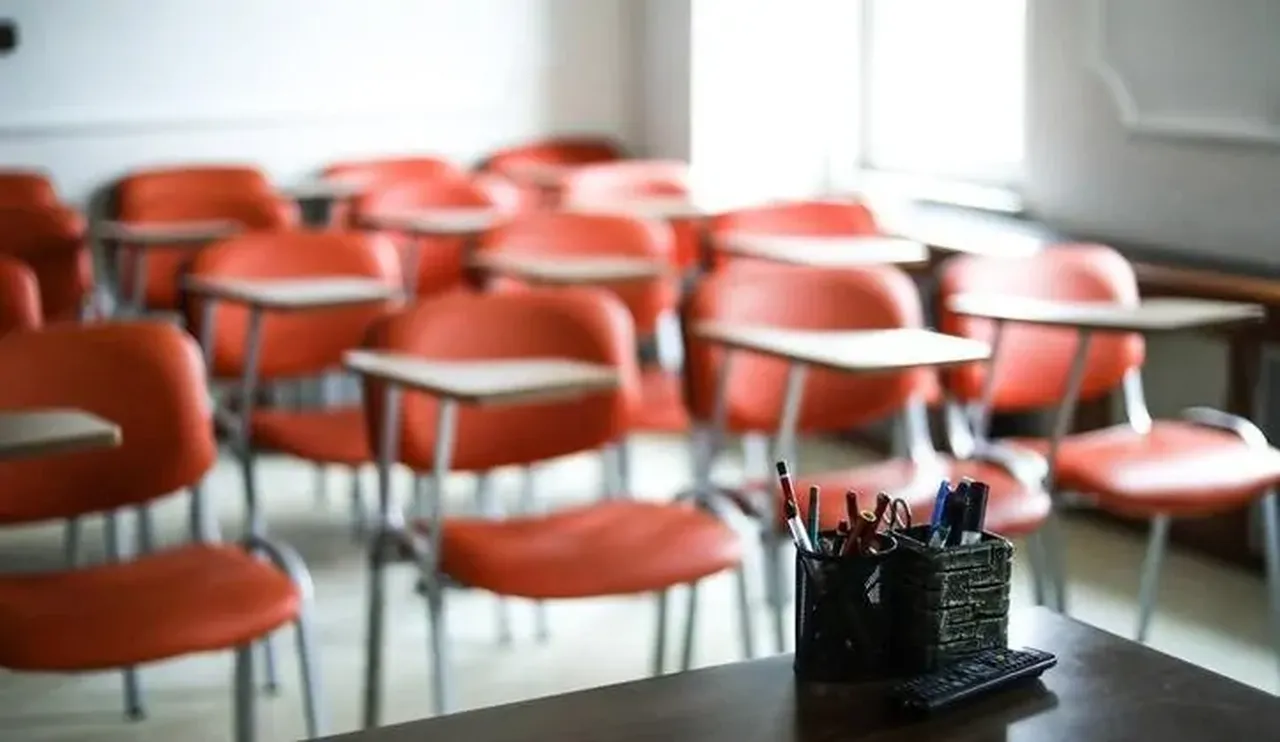 Okulun son haftası devamsızlık yazılacak mı? Okulların kapanış tarihi araştırılıyor