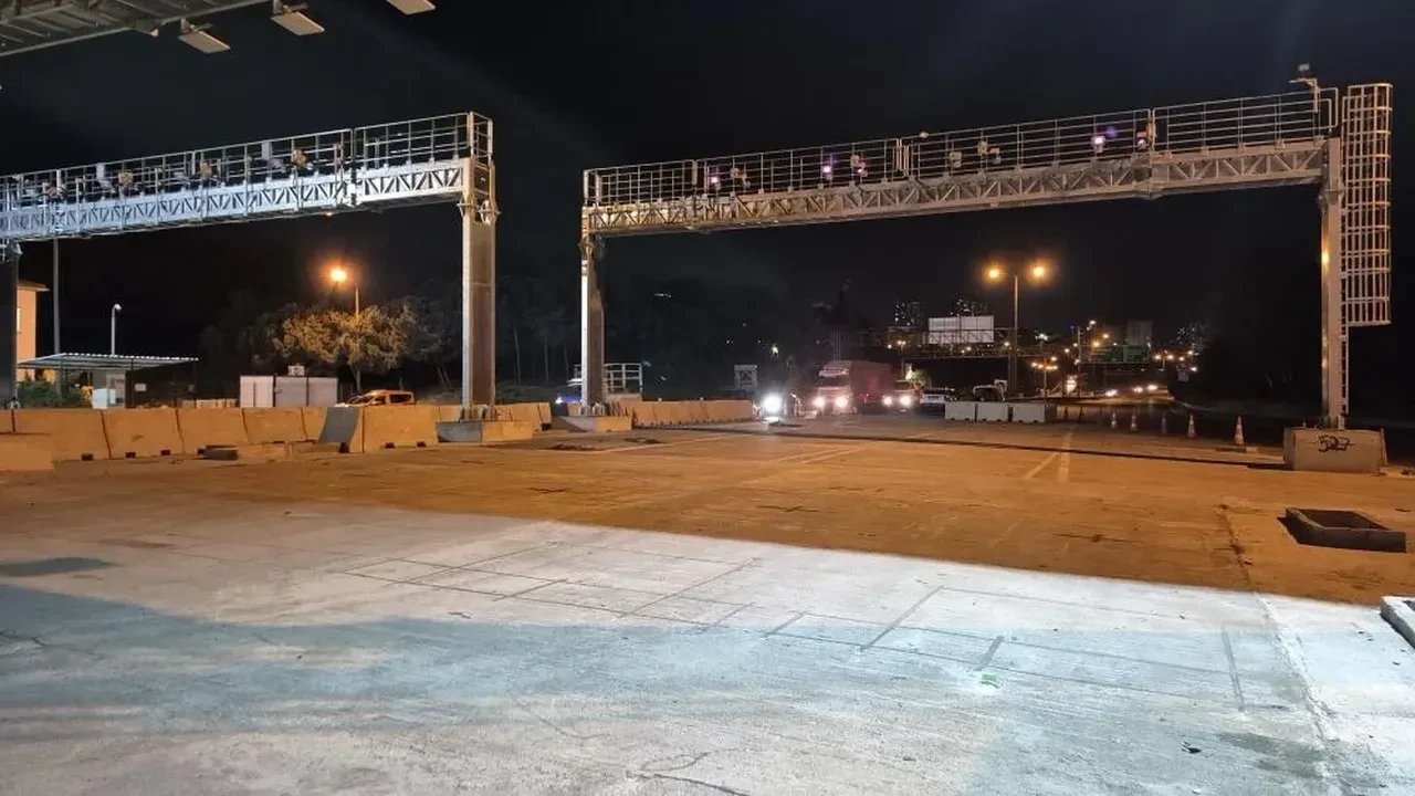 Avcılar gişeleri çalışma nedeniyle araç trafiğine kapatıldı