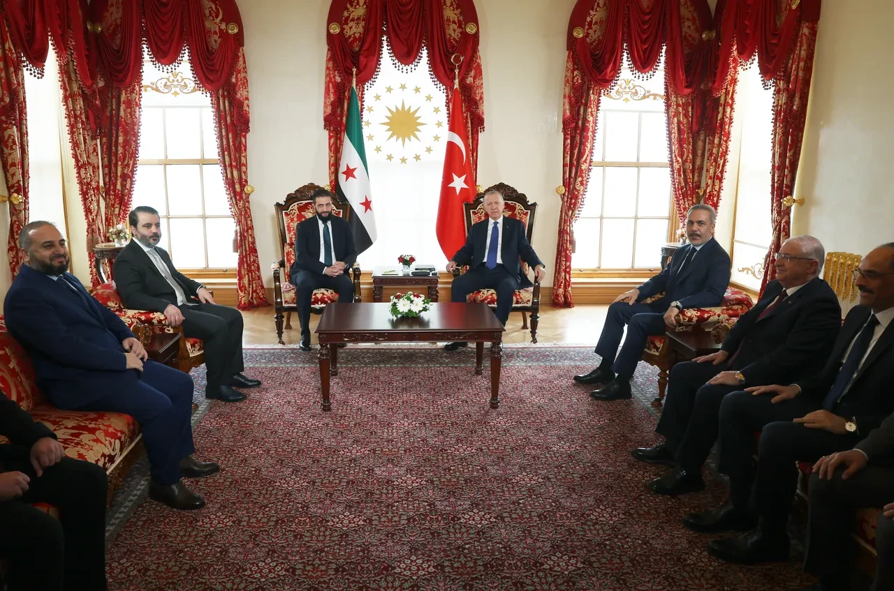 Cumhurbaşkanı Erdoğan, Suriye lideri Şara ile İstanbul'da bir araya geldi! İşte sürpriz görüşmenin detayları