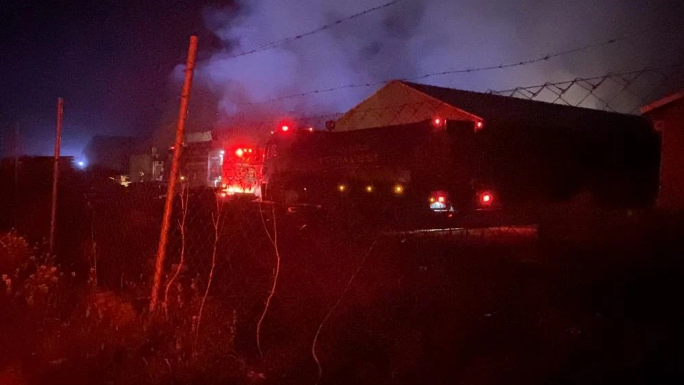 Bursa Kestel’de mobilya imalathanesinde yangın paniği