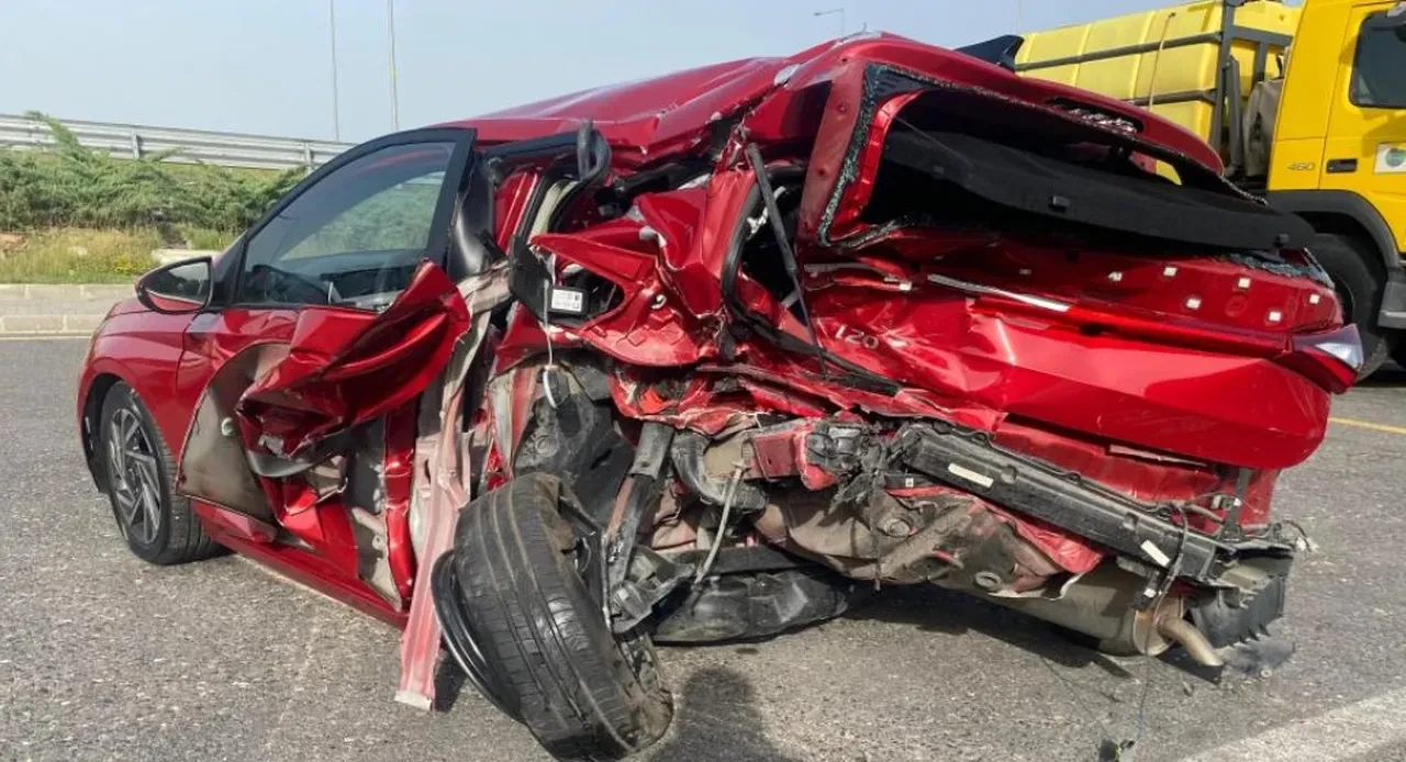 Kuzey Marmara Otoyolu’nda feci kaza: Araç kağıt gibi ezildi, hava yastıkları açılmadı