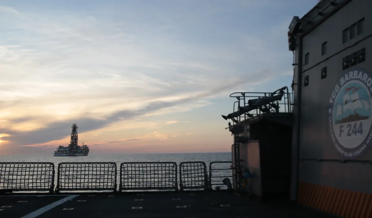 Milli Savunma Bakanlığı'ndan "TCG Barbaros" paylaşımı