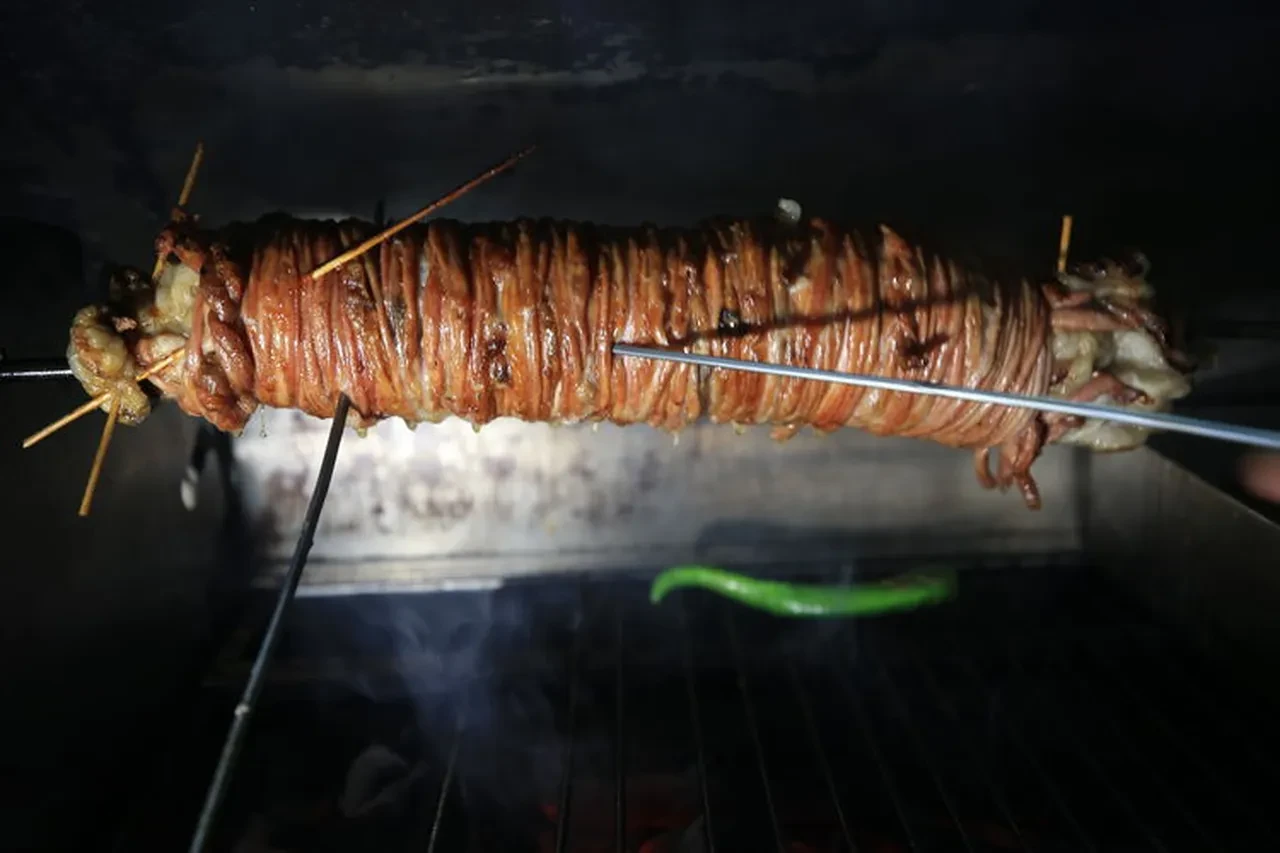 Türkiye bu lezzetlerle dünyayı solladı! Dünyanın en iyi sakatatlarında 3 yemek