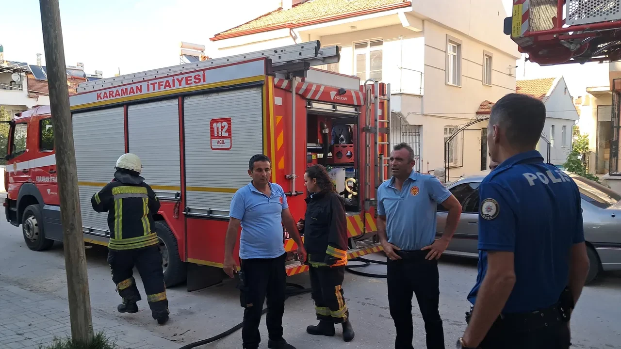 Uzaklaştırma kararı aldıran eşine dehşeti yaşattı! Evi basıp çatıyı ateşe verdi