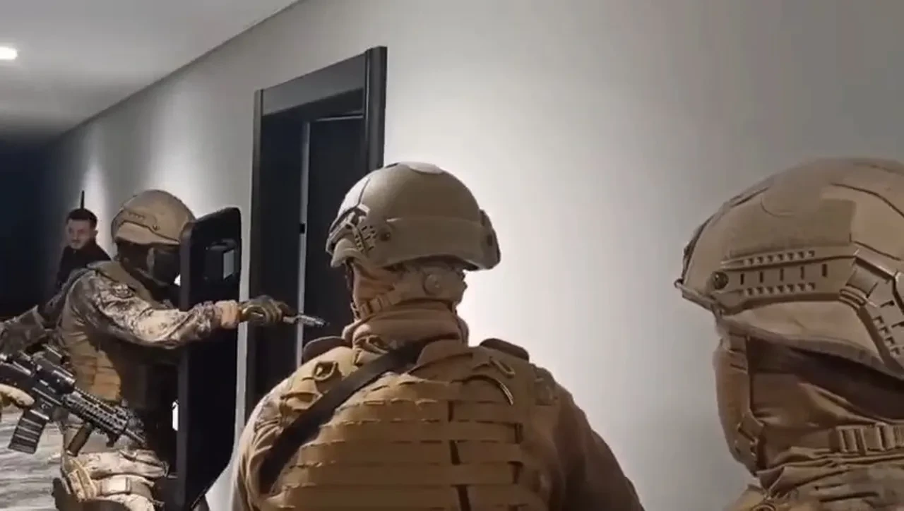 Yüksek kazanç vaadiyle 926 milyon TL vurgun! 1222 kişiyi dolandırdılar