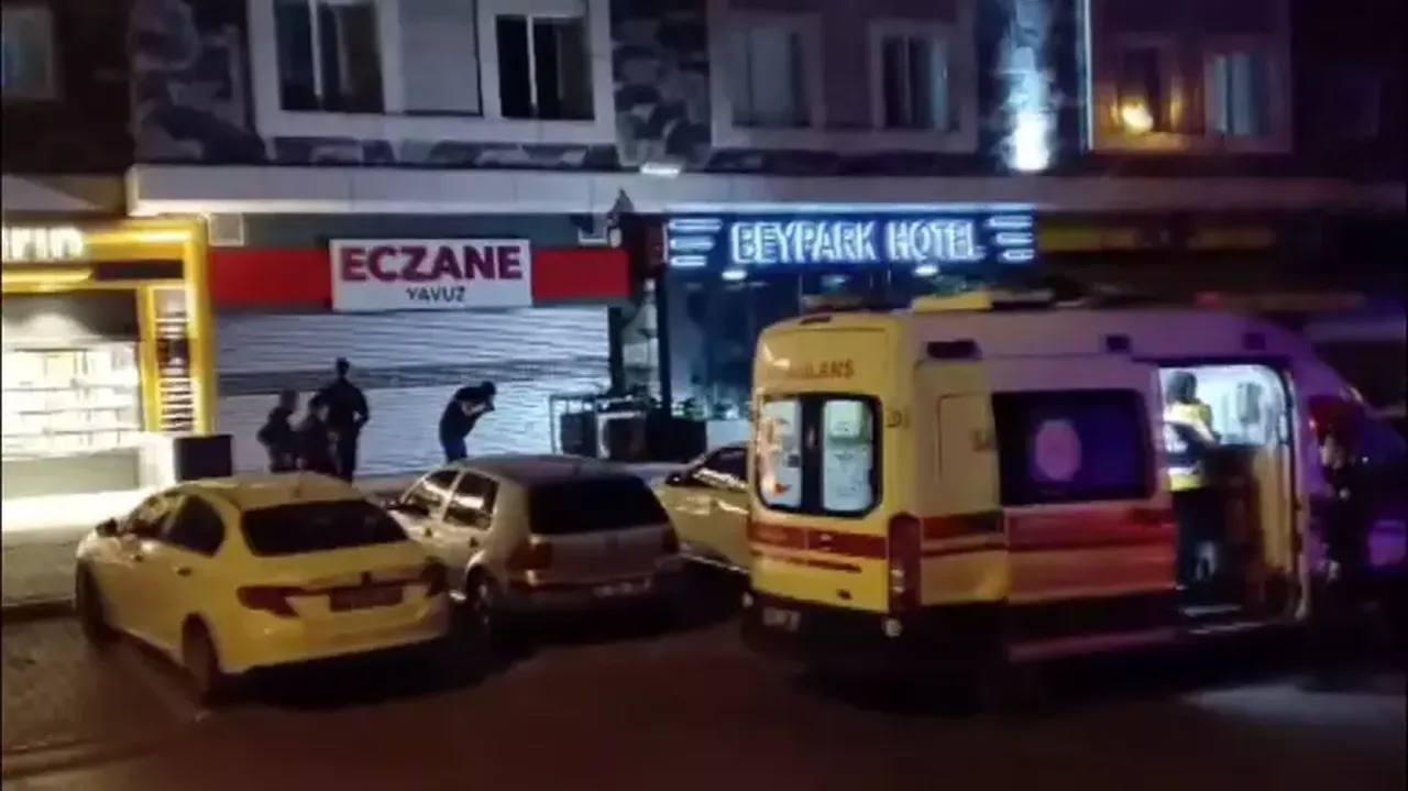 Esenyurt’ta baba-oğul kavgası kanlı bitti 