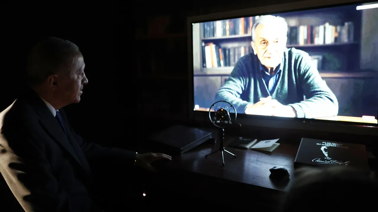Üstadla ilginç sohbet! Erdoğan ve Necip Fazıl’dan şaşırtan diyalog 