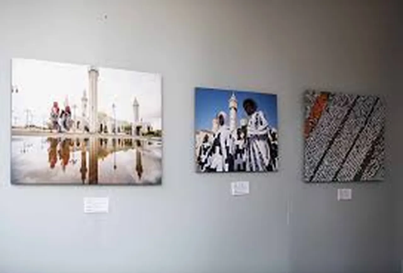 Senegal’de Türk foto muhabiri Cem Özdel'in sergisi açıldı