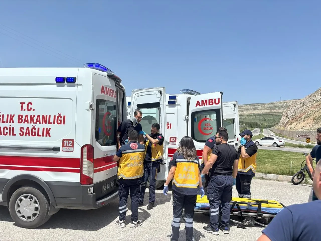 Sivas'ta korkunç kaza: 3'ü çocuk 6 kişi yaralı