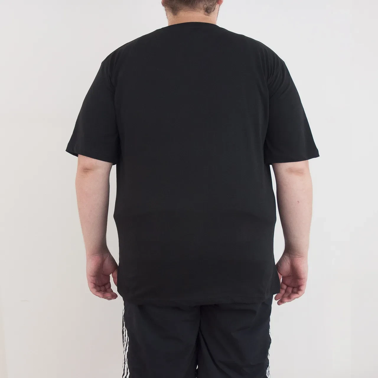 4XL Kaç Beden Oluyor? 4XL Kaç Numara, Hangi Beden ve Kaç Kilo? (Kadın ve Erkek)