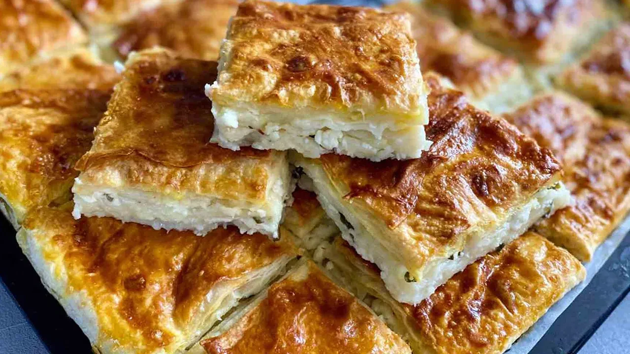 Börek Kaç Derecede Pişer? Tepsi Böreği Fırında Nasıl ve Kaç Derecede Pişer?