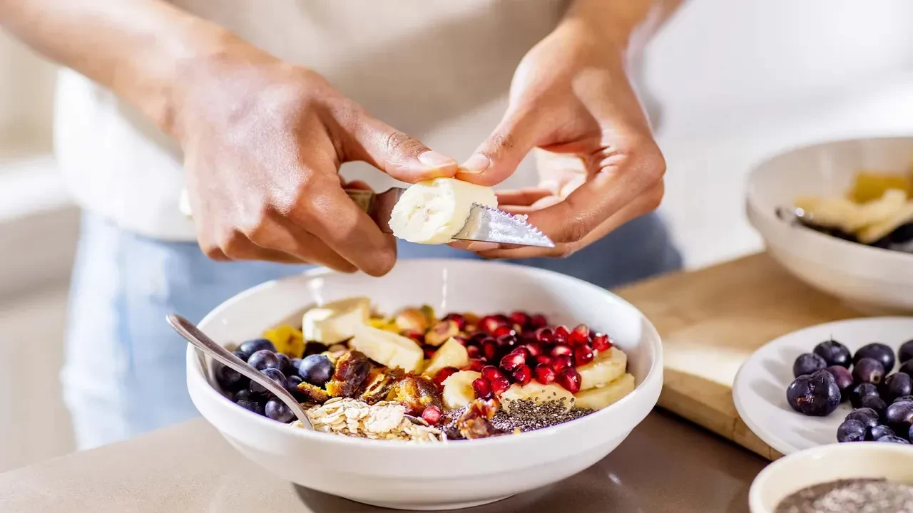 Her sabah yiyen açlığı unutuyor! Diyetisyenlerin yeni gözdesi protein kaseleri