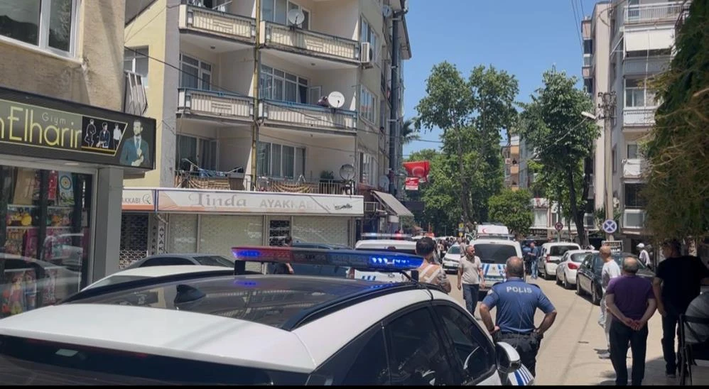 Bursa’da esnaf kavgası! Park krizi kanlı bitti, 2 yaralı