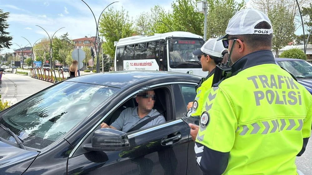 Bolu'da trafik polisleri sürücülere 8 milyon TL trafik cezası kesti!