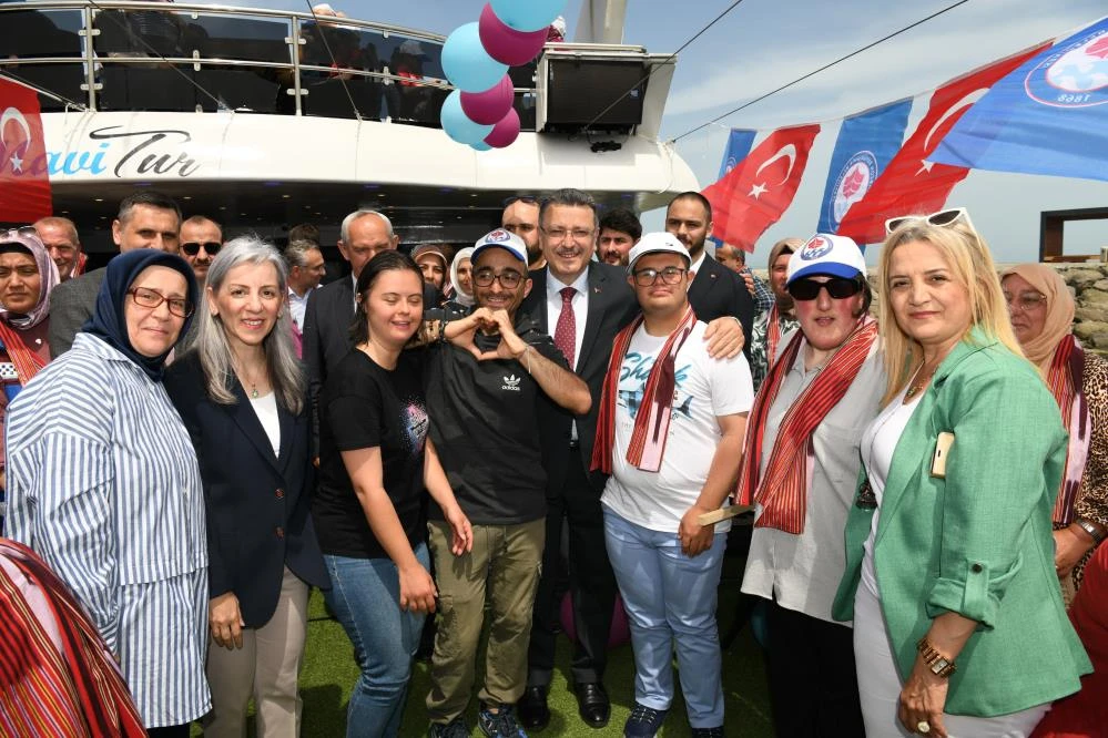 Trabzon'da engelliler Ganita'da buluştu, gönüllerince eğlendi!