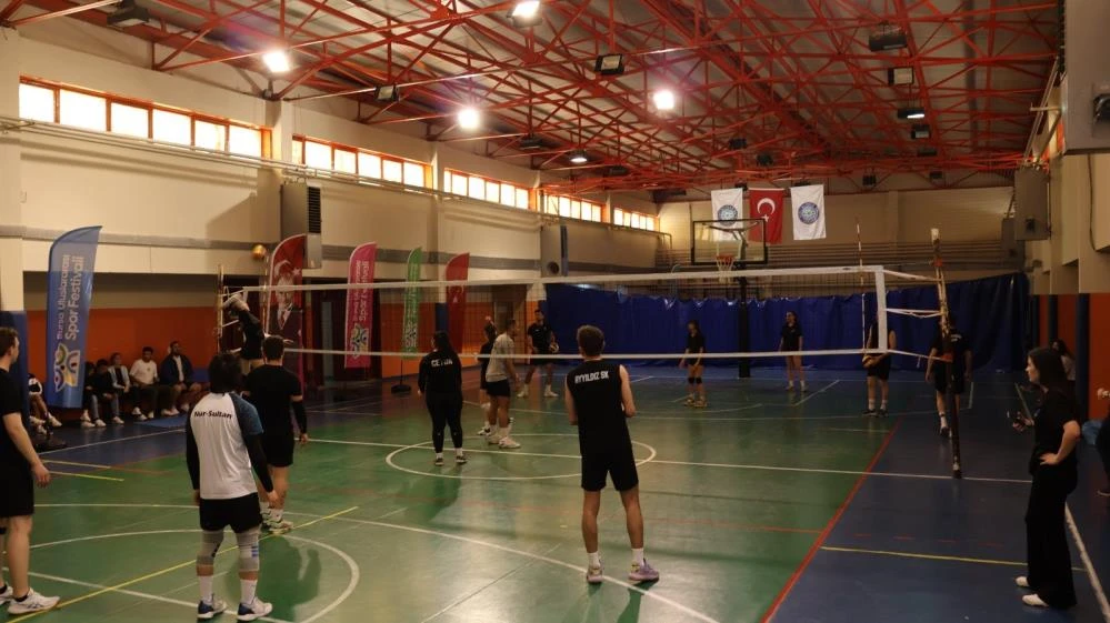 BTÜ sporun yıldızı oldu! 8 branşta zirve mücadelesi