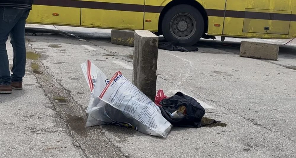 Bursa’da motosikletli genç U dönüşü yapan otobüsün altında hayatını kaybetti!