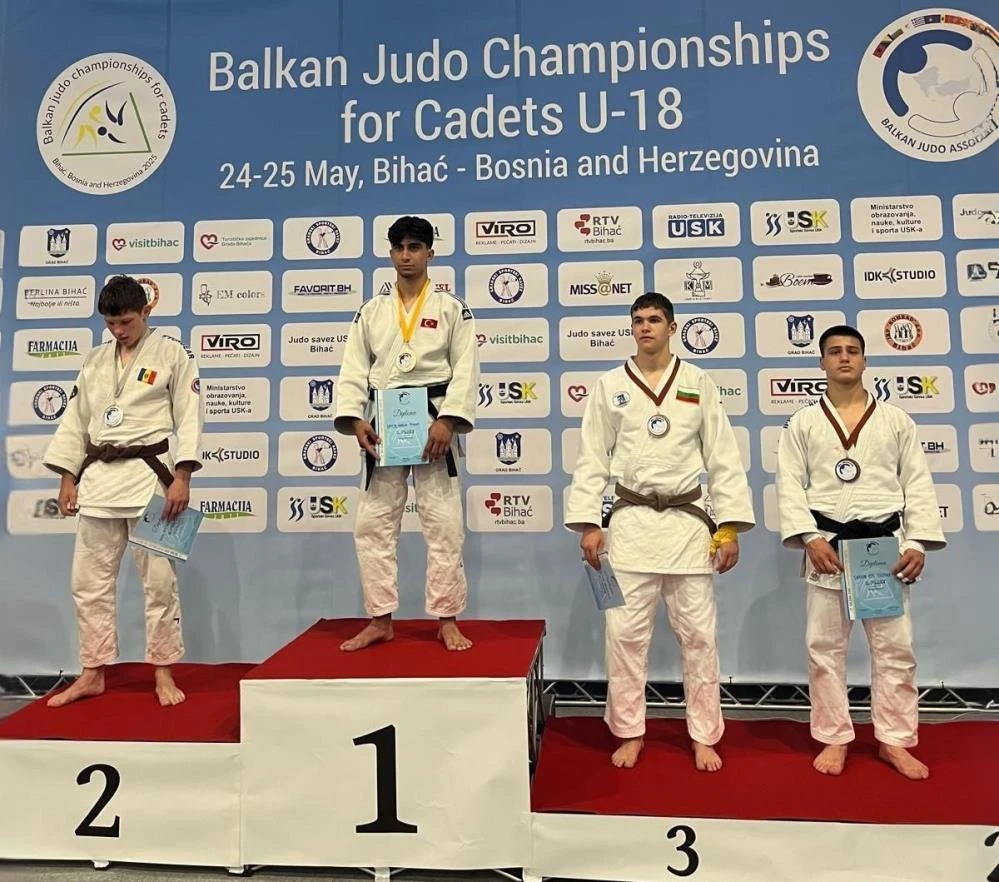 Manisa’nın genç yıldızları spor ve bilimde göz kamaştırıyor!