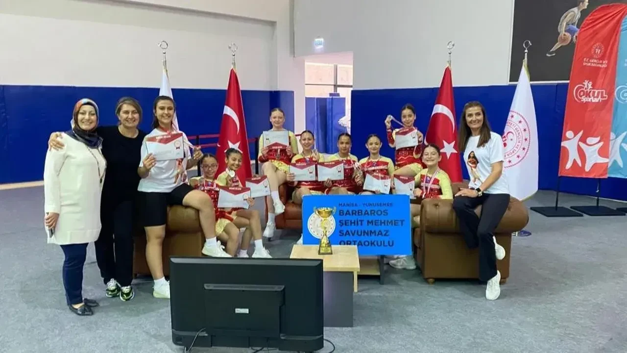 Manisa’nın genç yıldızları spor ve bilimde göz kamaştırıyor!