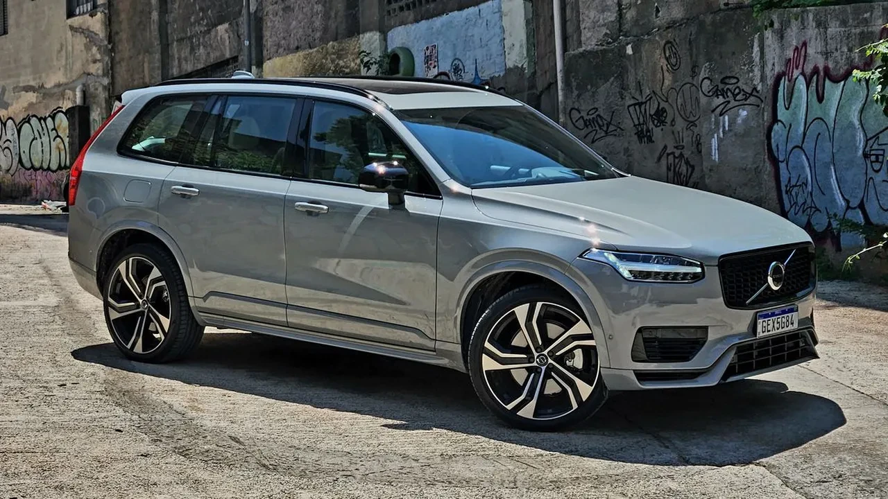 Otomotiv devi Volvo’dan şok karar: 3 bin çalışanını işten çıkaracak