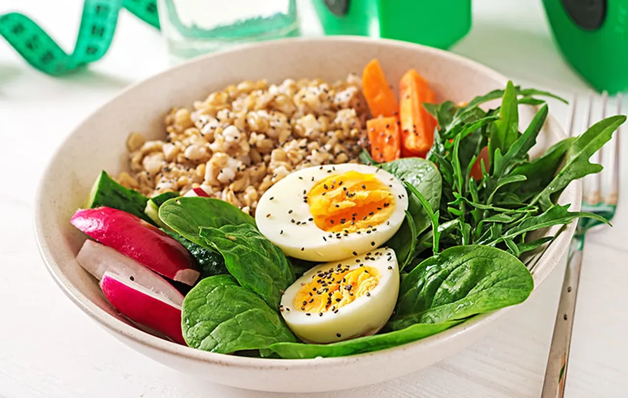 Sadece bir günde karaciğerinizi temizleyin! Bilim destekli 10 detoks önerisi