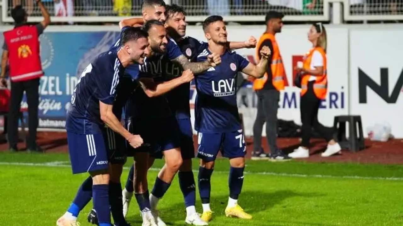 1. Lig için kıyasıya mücadele! İlk finalist belli oldu