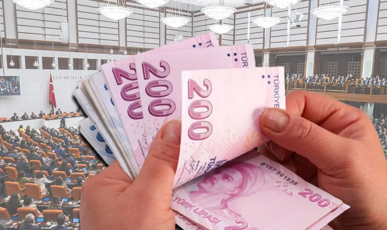 Bu düzenleme yüzbinlerce memurun hayatını değiştirebilir! Maaş ve ikramiye artacak
