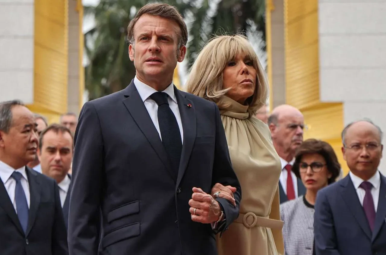 Dudak okuma uzmanı karısı Brigitte'in Macron'a söylediklerini okudu! 'Defol git buradan, kaybeden'